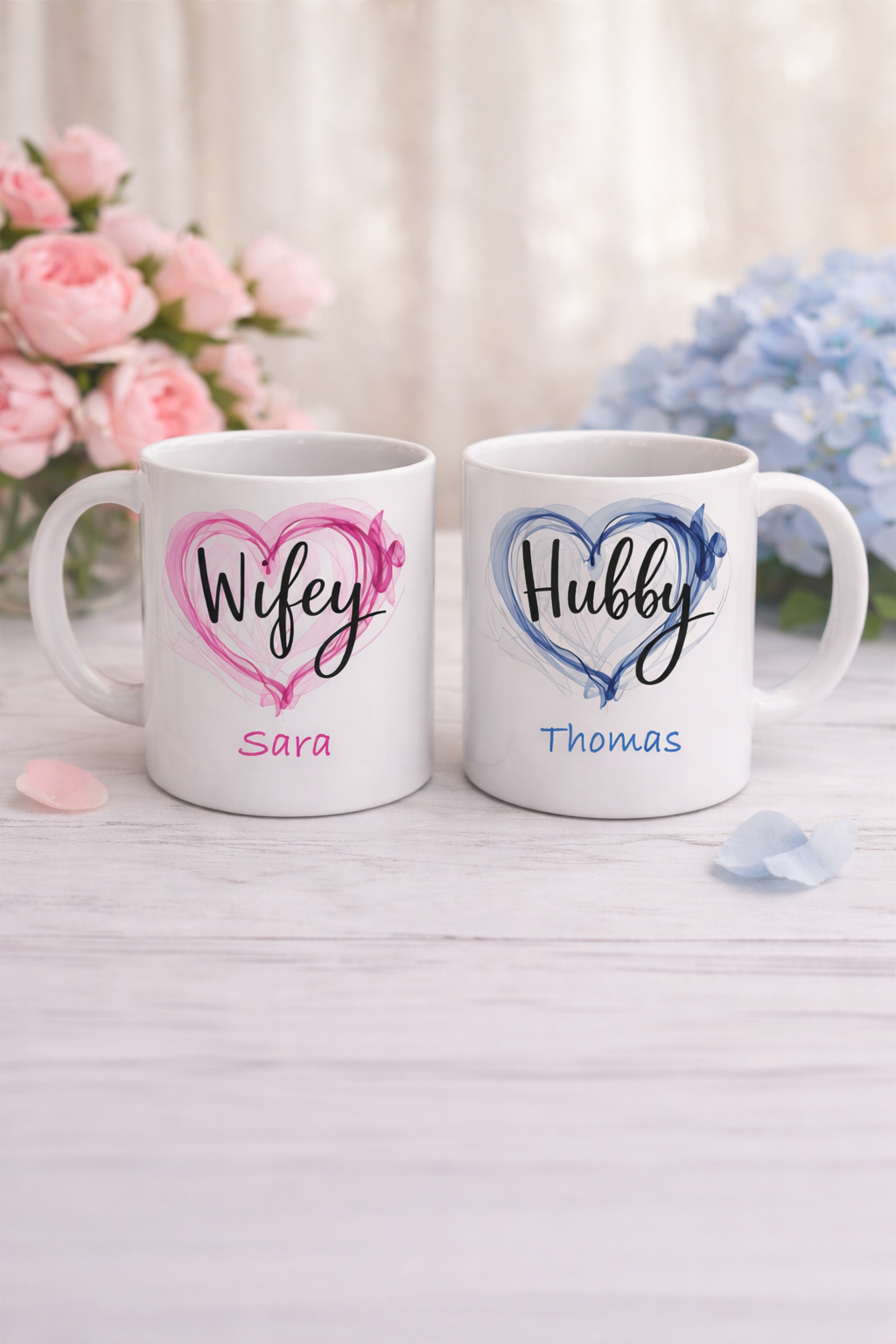 Personalisierte Tassen im Set „Hubby“ und „Wifey“  – mit Namen